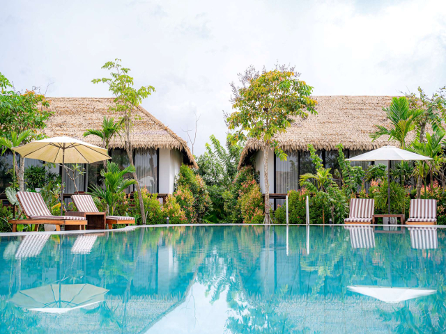 RiverTree Vlla Resort