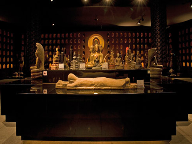 Angkor National Museum