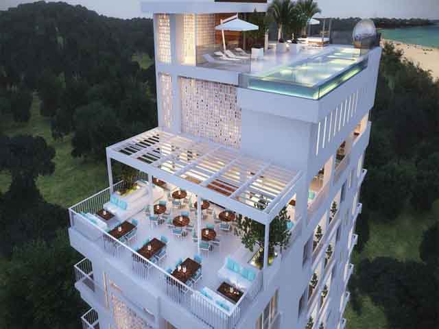 Deluxe Hotels & Resorts
