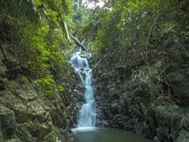 Kbal O'Chra Waterfall