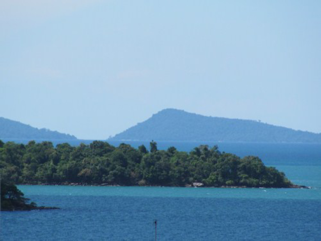 Koh Pos Sland / Snack Island