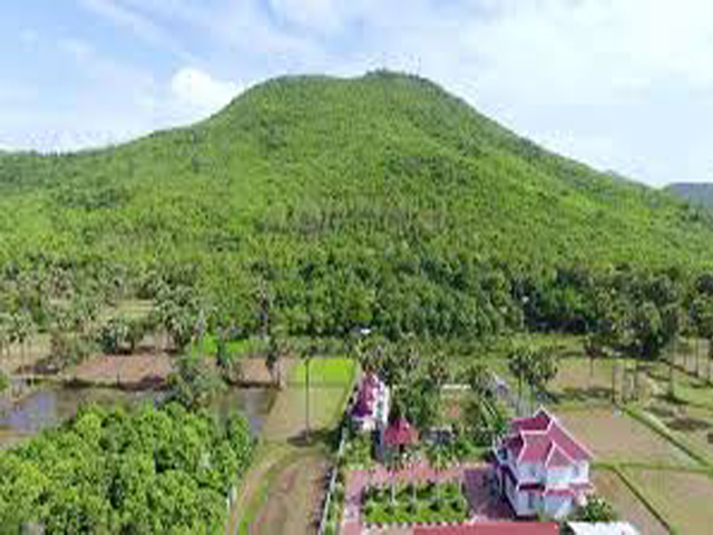 Phnom Ta-Inth