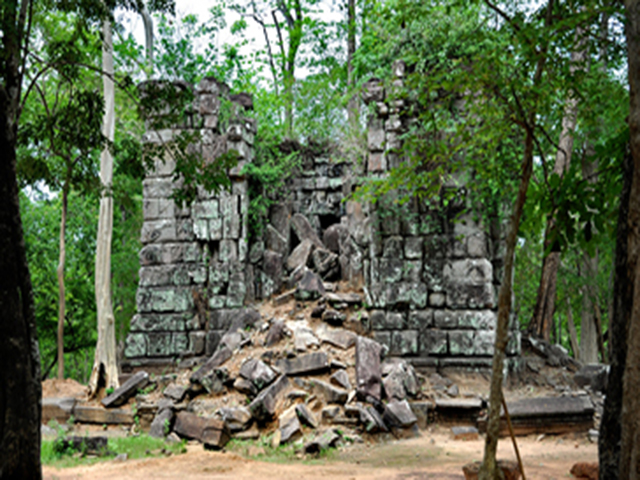 Prasat Balang Temple