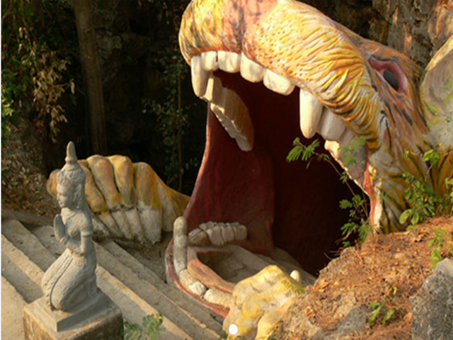 La Ang Phnom Touch